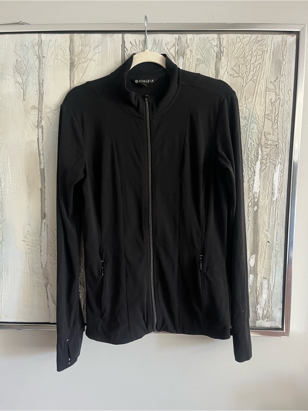 Athleta Salutation Black Slim Long Zip Yoga Jacket Thumbholes M